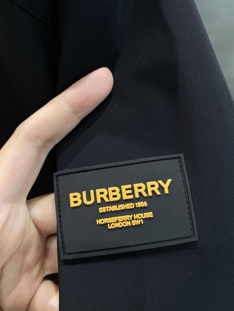 Bv*b*rry outwear